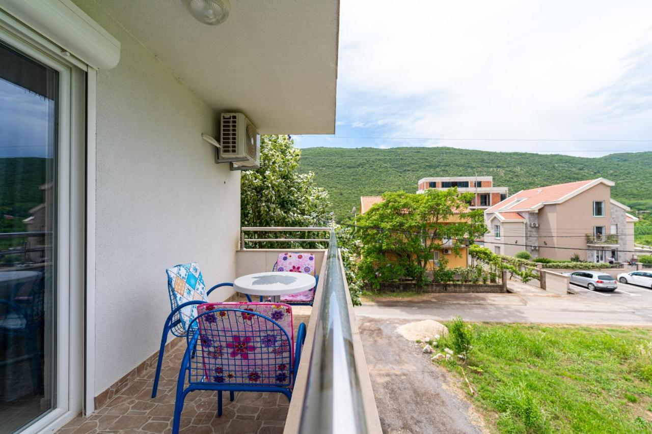 Mas Apartments Kotor Exterior photo